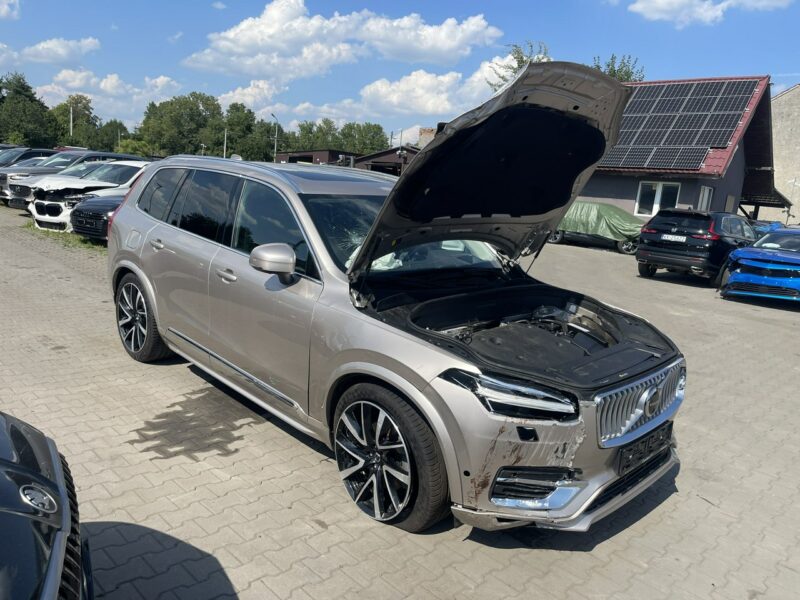 Volvo XC 90 D5 AWD Inscription 7osobowy Kamery360 Hak 235KM II (2014-)