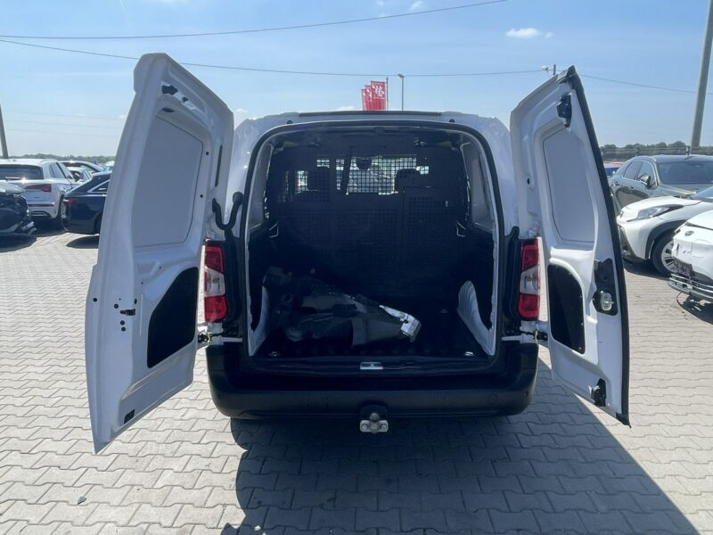 Peugeot Partner Klimatronik 5osobowy Virtual cockpit Hak II (2008-)