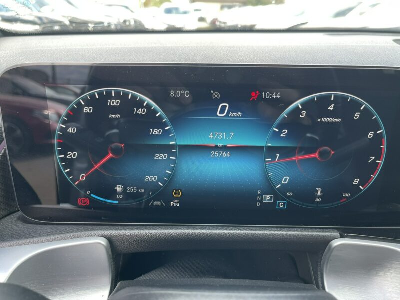 Mercedes GLB AMG line Podgrzewanie Skóra Virtual cockpit Hak 224KM