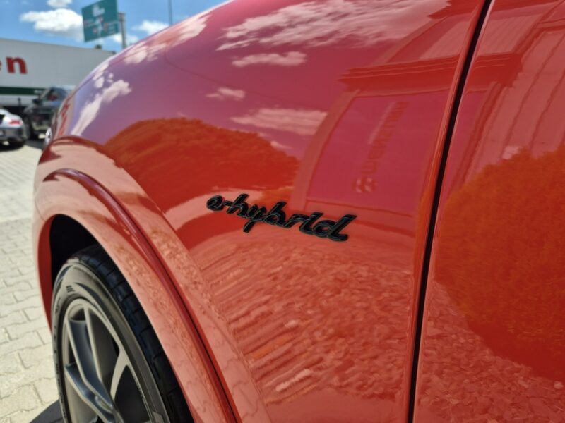 Porsche Cayenne e-Hybrid. Sport Design. Night Vision. ACC. Masaże. Dociągi. BOSE. FV. III(2017-)