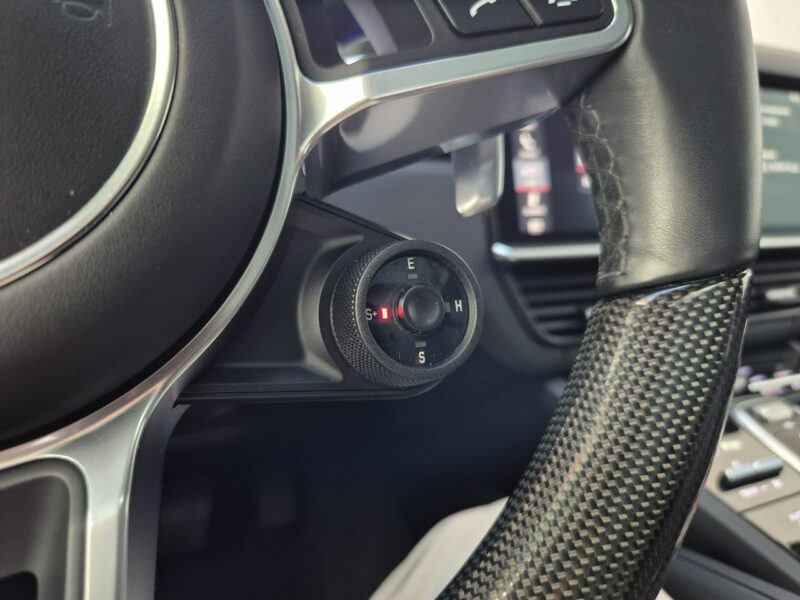 Porsche Cayenne e-Hybrid. Sport Design. Night Vision. ACC. Masaże. Dociągi. BOSE. FV. III(2017-)
