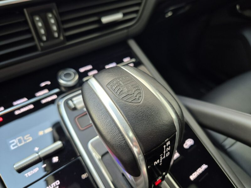 Porsche Cayenne e-Hybrid. Sport Design. Night Vision. ACC. Masaże. Dociągi. BOSE. FV. III(2017-)
