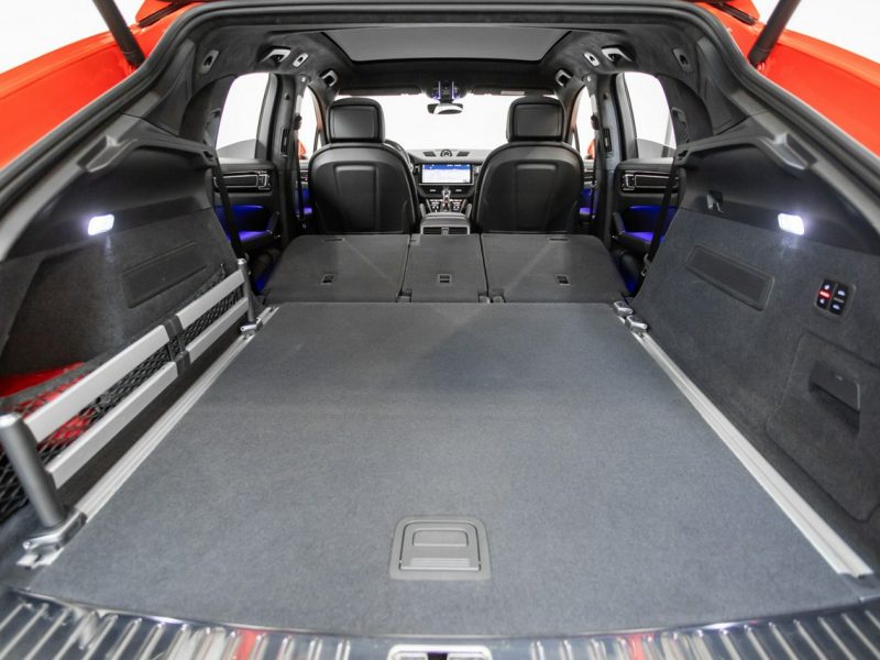 Porsche Cayenne e-Hybrid. Sport Design. Night Vision. ACC. Masaże. Dociągi. BOSE. FV. III(2017-)