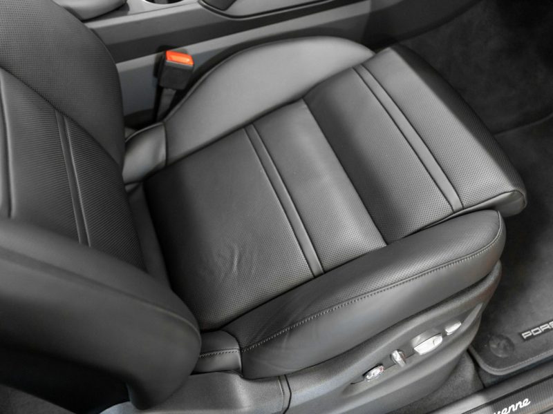 Porsche Cayenne e-Hybrid. Sport Design. Night Vision. ACC. Masaże. Dociągi. BOSE. FV. III(2017-)