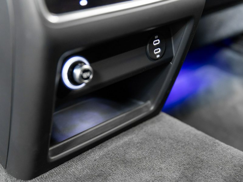 Porsche Cayenne e-Hybrid. Sport Design. Night Vision. ACC. Masaże. Dociągi. BOSE. FV. III(2017-)