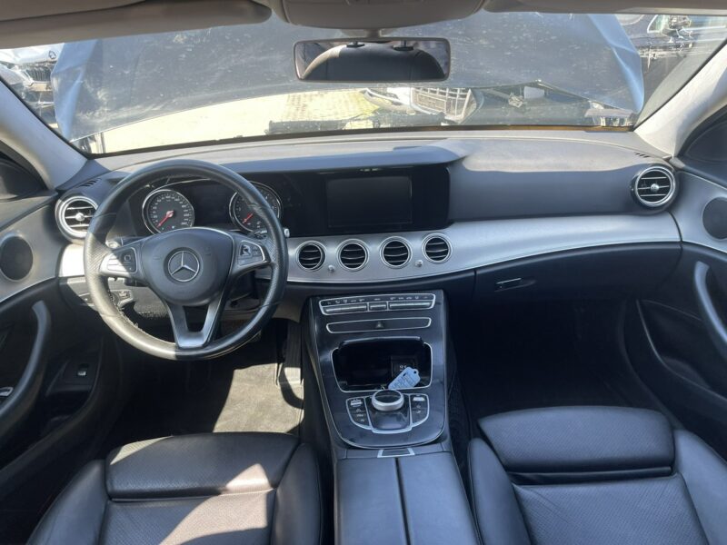 Mercedes E 220 Automat Skóra Klimatronik Podgrzewanie 195KM W213 (2016-)