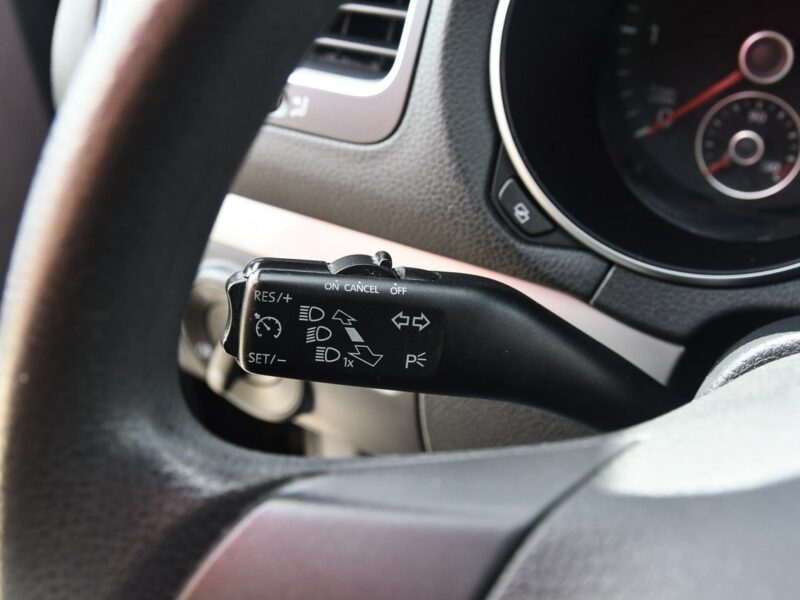 Volkswagen Golf 1,6tdi zarejstrowany,Navi,alu,StartSTOP, Gwarancja VI (2008-2012)
