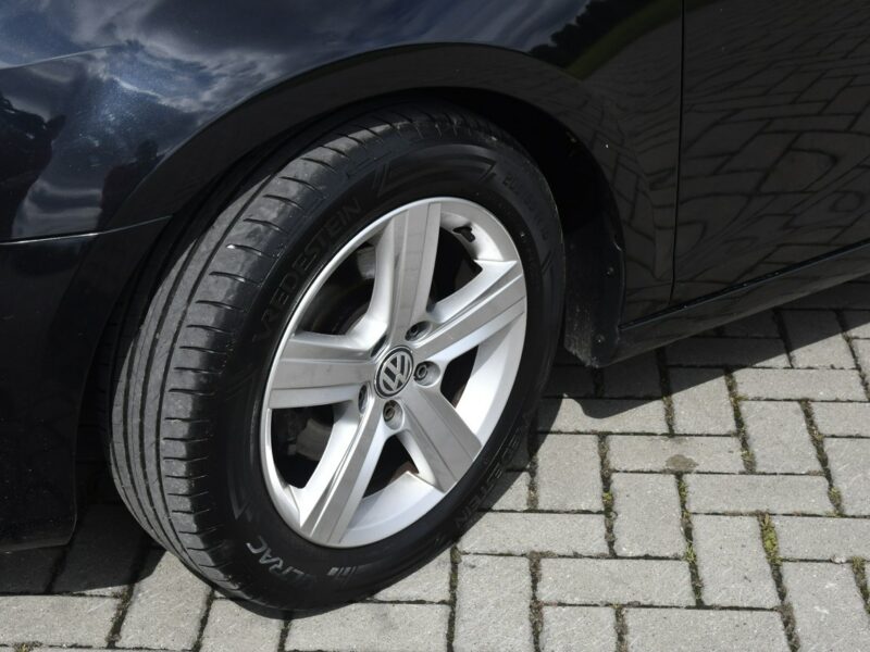 Volkswagen Golf 1,6tdi zarejstrowany,Navi,alu,StartSTOP, Gwarancja VI (2008-2012)