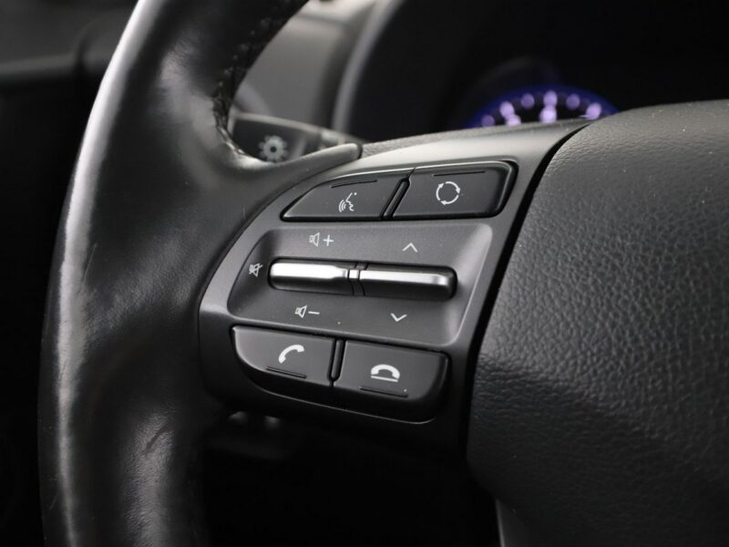 Hyundai Kona LPG automat 4x4 177KM PDC grzane fotele hak tempomat I (2017-2023)