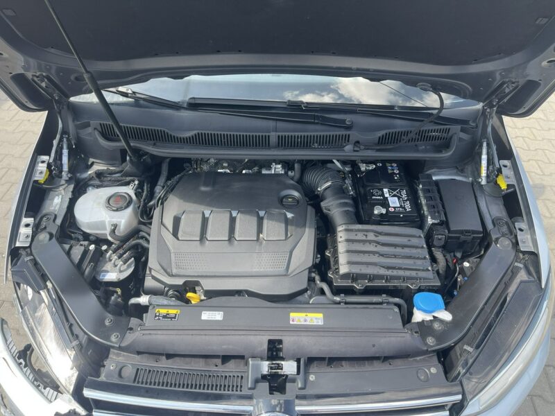 Volkswagen Touran Klimatronik Podgrzewanie Virtual cockpit Hak III (2015-)