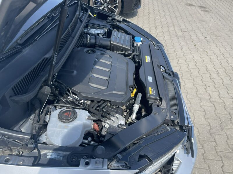 Volkswagen Touran Klimatronik Podgrzewanie Virtual cockpit Hak III (2015-)