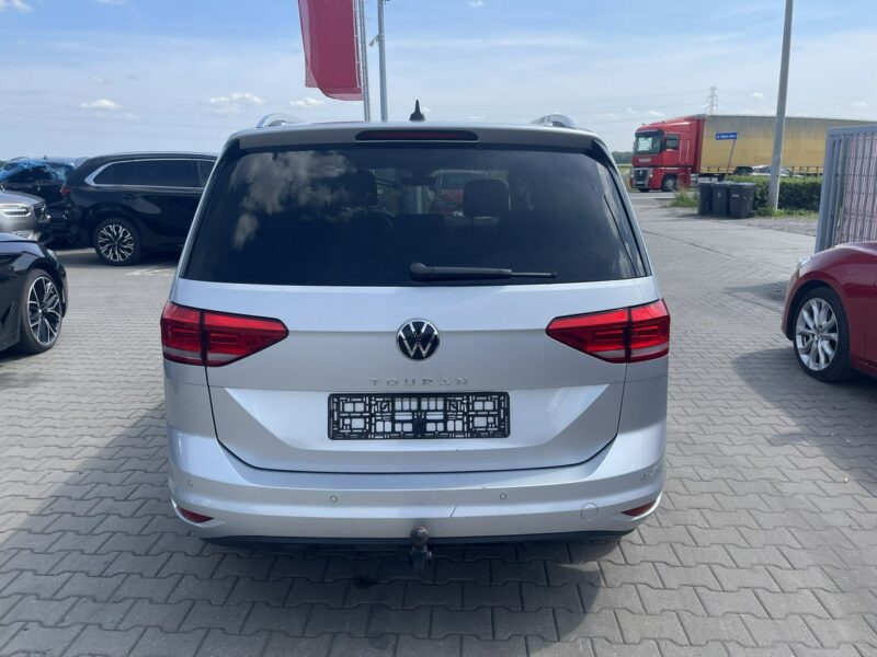Volkswagen Touran Klimatronik Podgrzewanie Virtual cockpit Hak III (2015-)