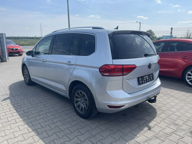 Volkswagen Touran Klimatronik Podgrzewanie Virtual cockpit Hak III (2015-)