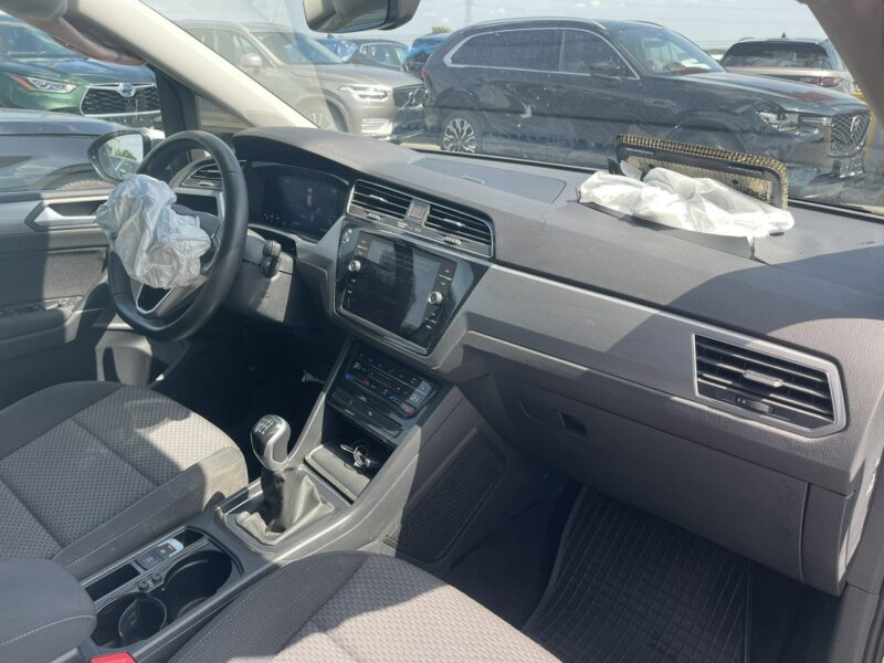 Volkswagen Touran Klimatronik Podgrzewanie Virtual cockpit Hak III (2015-)