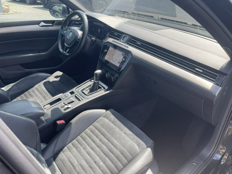 Volkswagen Passat Highline DSG Kamera Podgrzewanie 190KM B8 (2014-2023)
