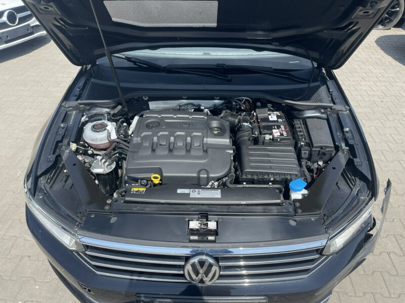 Volkswagen Passat Highline DSG Kamera Podgrzewanie 190KM B8 (2014-2023)