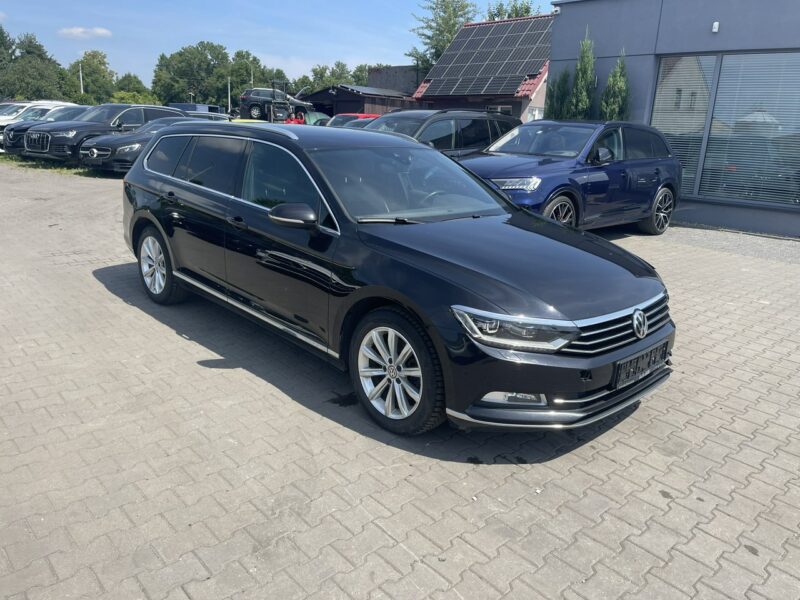 Volkswagen Passat Highline DSG Kamera Podgrzewanie 190KM B8 (2014-2023)
