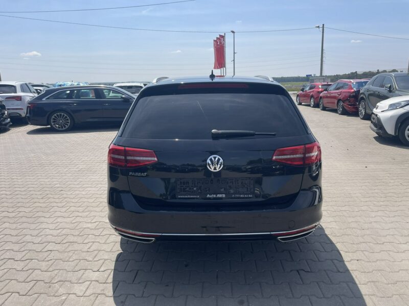 Volkswagen Passat Highline DSG Kamera Podgrzewanie 190KM B8 (2014-2023)