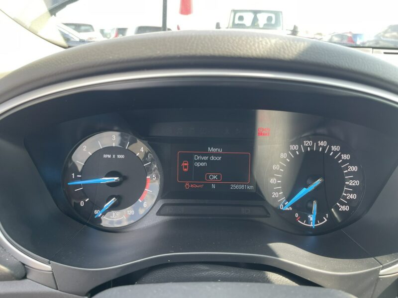 Ford Mondeo Trend Klimatronik Podgrzewanie 150KM Mk5 (2014-)