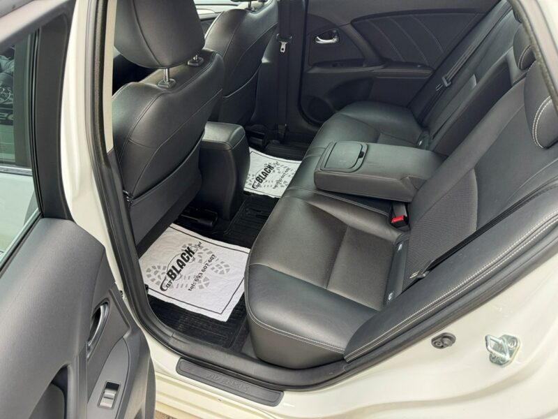 Toyota Avensis Pisemna Gwarancja 12 miesięcy III (2009-)