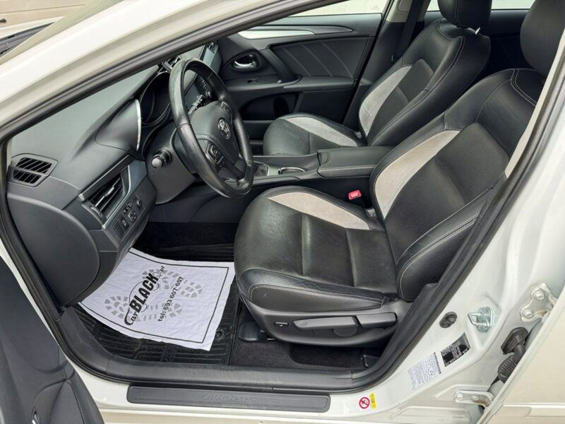 Toyota Avensis Pisemna Gwarancja 12 miesięcy III (2009-)