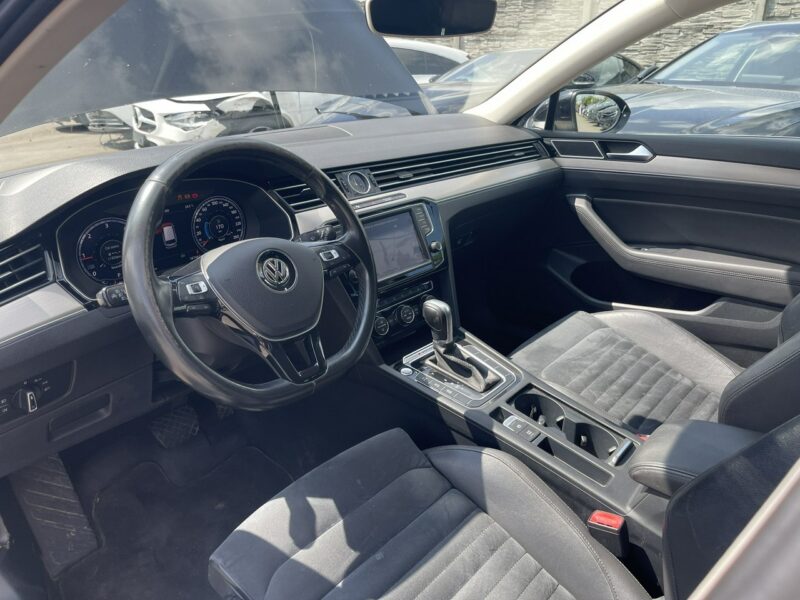Volkswagen Passat Highline 4Motion Podgrzewanie Hak 240KM B8 (2014-2023)