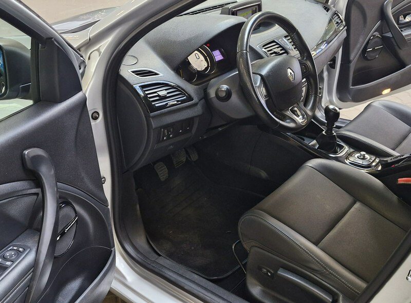 Renault Megane ZOBACZ OPIS !! W podanej cenie roczna gwarancja III (2008-2016)