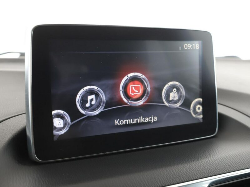 Mazda 3 bi-xenon navi klima auto grzane fotele czujniki parkowania III (2013-)