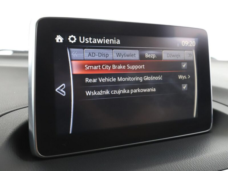 Mazda 3 bi-xenon navi klima auto grzane fotele czujniki parkowania III (2013-)