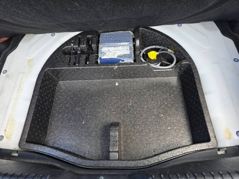 Hyundai i30 1.4 Benzyna 99 KM, Klimatyzacja, LED, Kamera, Bluetooth, USB, AUX, ALU II (2012 - 2016)