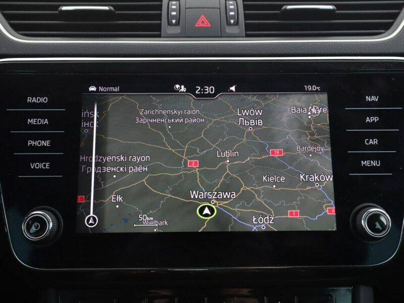 Škoda Superb FV23% Scout 4X4 Automat Navi Kamera cofania Automatyczna klimatyzacja III (2015-2023)