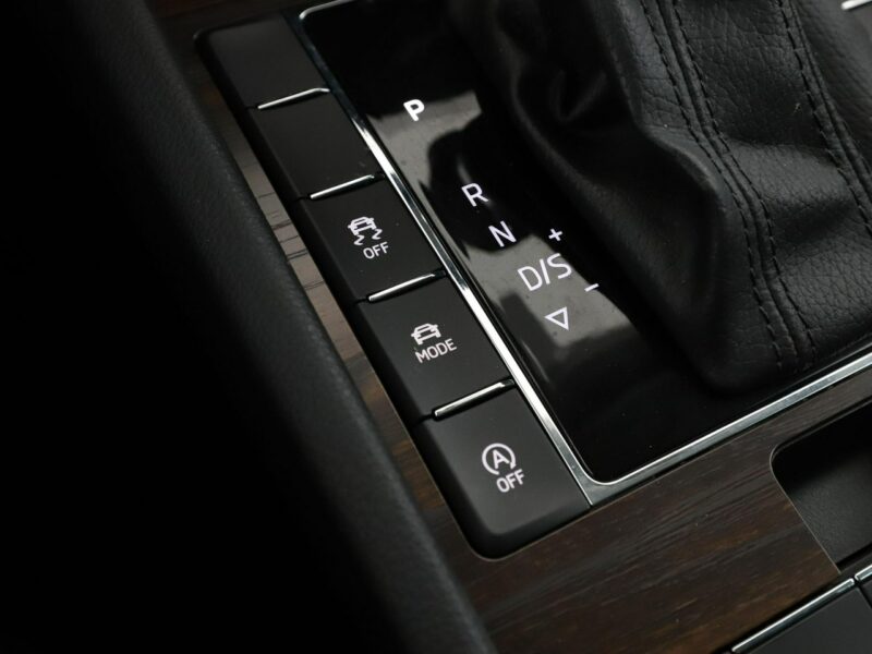 Škoda Superb FV23% Scout 4X4 Automat Navi Kamera cofania Automatyczna klimatyzacja III (2015-2023)
