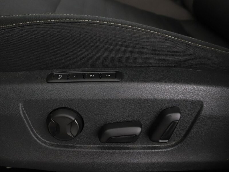 Škoda Superb FV23% Scout 4X4 Automat Navi Kamera cofania Automatyczna klimatyzacja III (2015-2023)