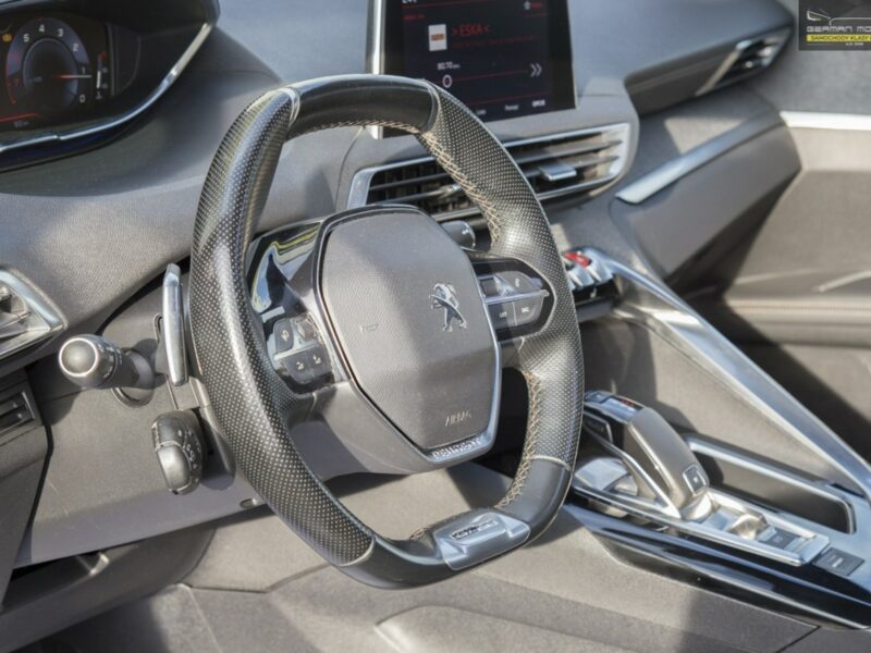 Peugeot 5008 GT line / 7-os. / Ledy / Panorama / Kamera / Virtul Kokpit / Gwarancja II (2017-)