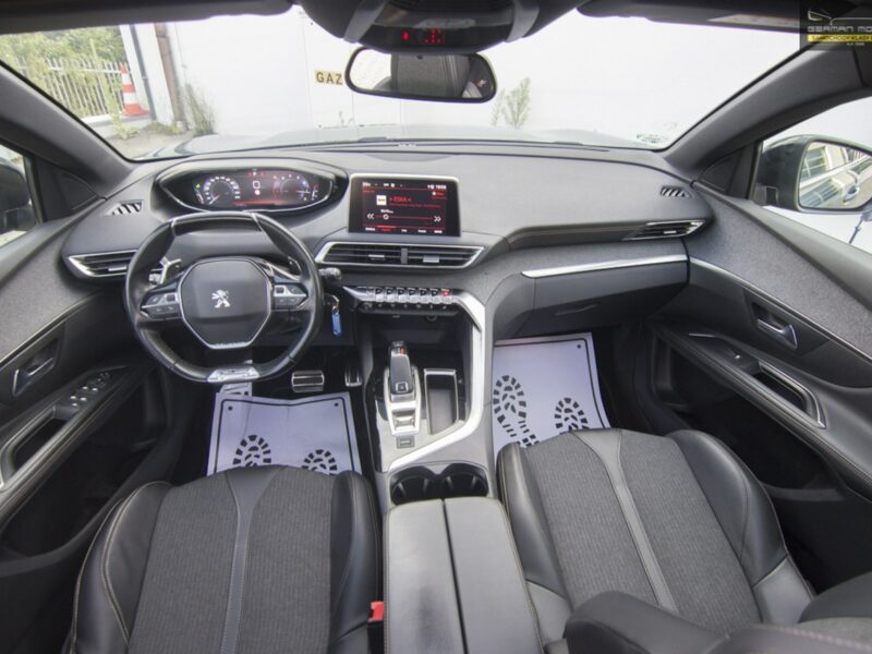 Peugeot 5008 GT line / 7-os. / Ledy / Panorama / Kamera / Virtul Kokpit / Gwarancja II (2017-)