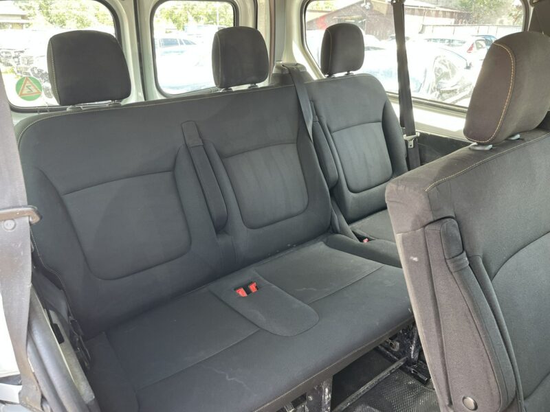 Renault Trafic Klimatyzacja Czujniki park. 8 osobowy III (2014-)