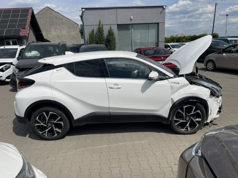 Toyota C-HR Automat Hybrid Kamera Podgrzewanie 122KM