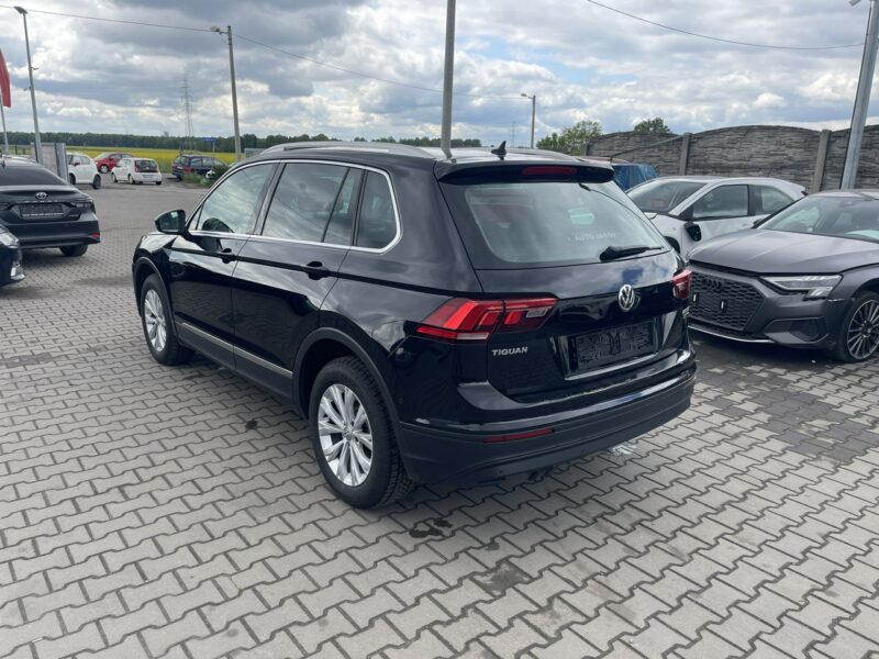 Volkswagen Tiguan 4Motion Kamera Podgrzewanie Virtual cockpit 150KM II (2016-2024)