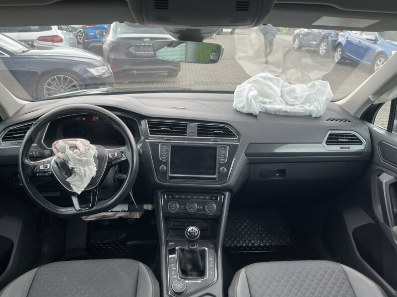 Volkswagen Tiguan 4Motion Kamera Podgrzewanie Virtual cockpit 150KM II (2016-2024)