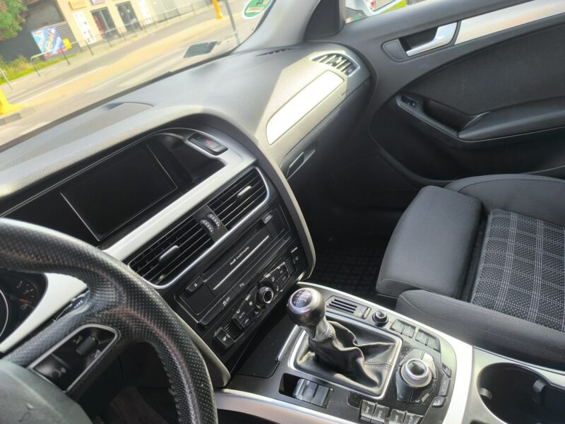 Audi A4 2.0TDi 170KM Klimatronic Navi Parktronic LED B8 (2007-2015)