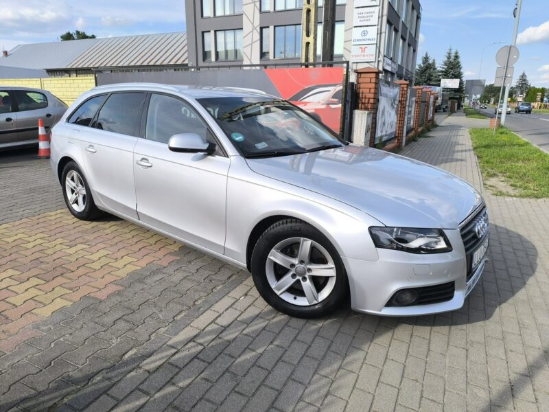 Audi A4 2.0TDi 170KM Klimatronic Navi Parktronic LED B8 (2007-2015)