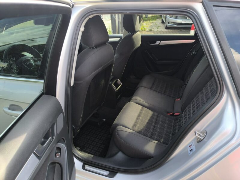 Audi A4 2.0TDi 170KM Klimatronic Navi Parktronic LED B8 (2007-2015)