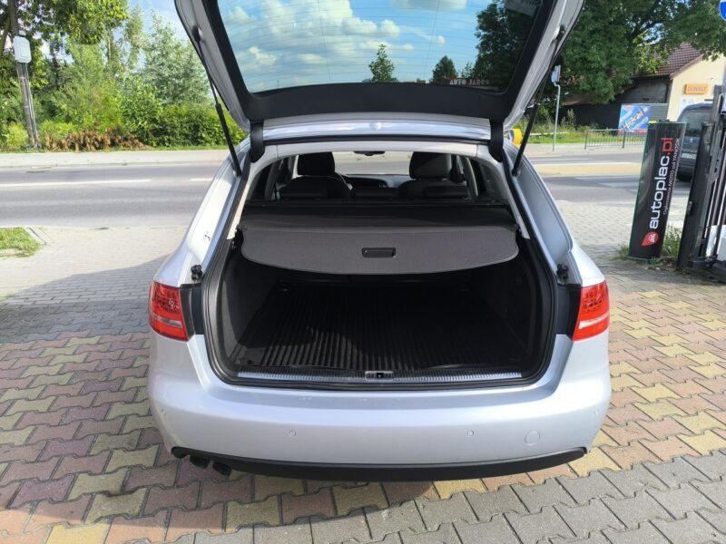Audi A4 2.0TDi 170KM Klimatronic Navi Parktronic LED B8 (2007-2015)