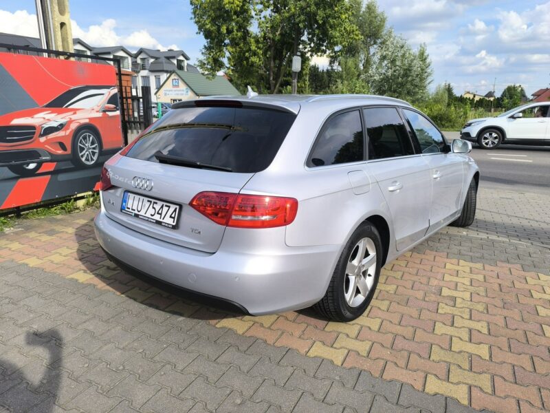 Audi A4 2.0TDi 170KM Klimatronic Navi Parktronic LED B8 (2007-2015)