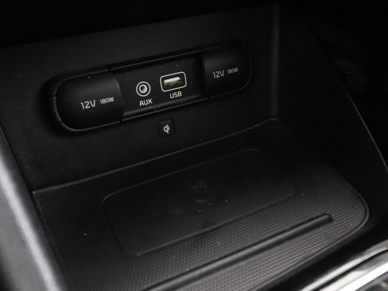 Kia Niro Spirit hybryda automat skóra panorama ks.serwisowa grzane fotele navi