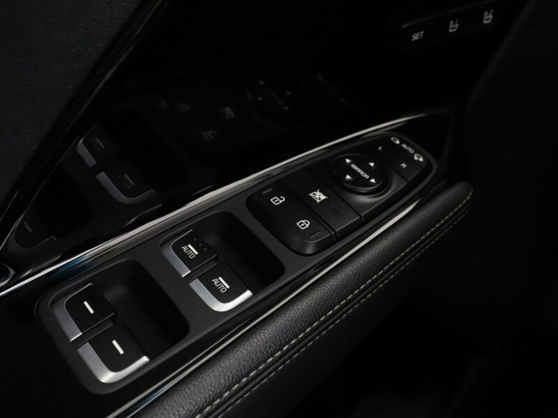 Kia Niro Spirit hybryda automat skóra panorama ks.serwisowa grzane fotele navi