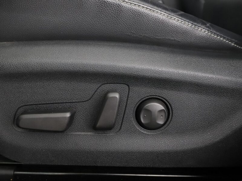 Kia Niro Spirit hybryda automat skóra panorama ks.serwisowa grzane fotele navi