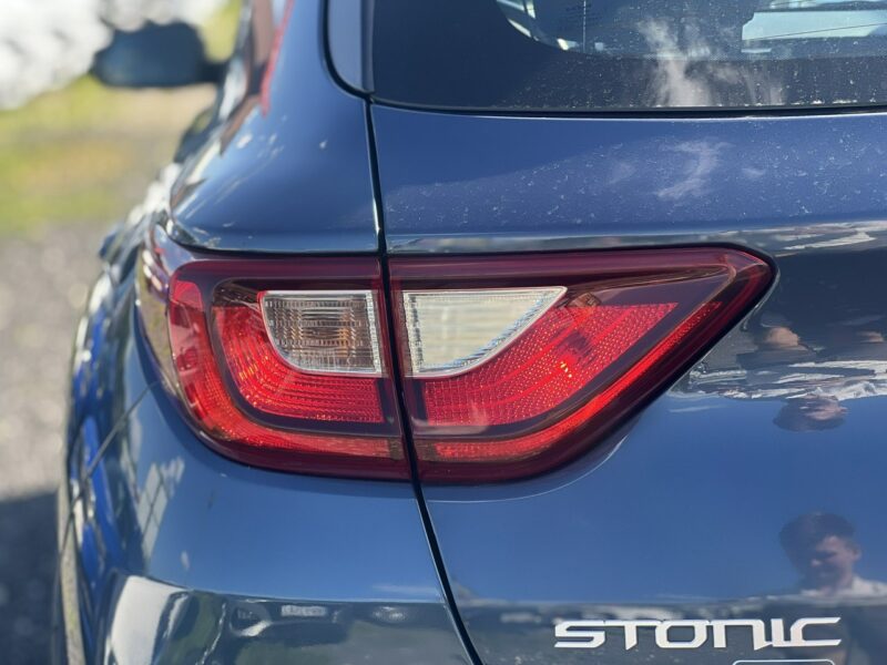 Kia Stonic Salon Polska Poleasingowy I właściciel Serwis ASO VAT 23% Bezwypadkowy
