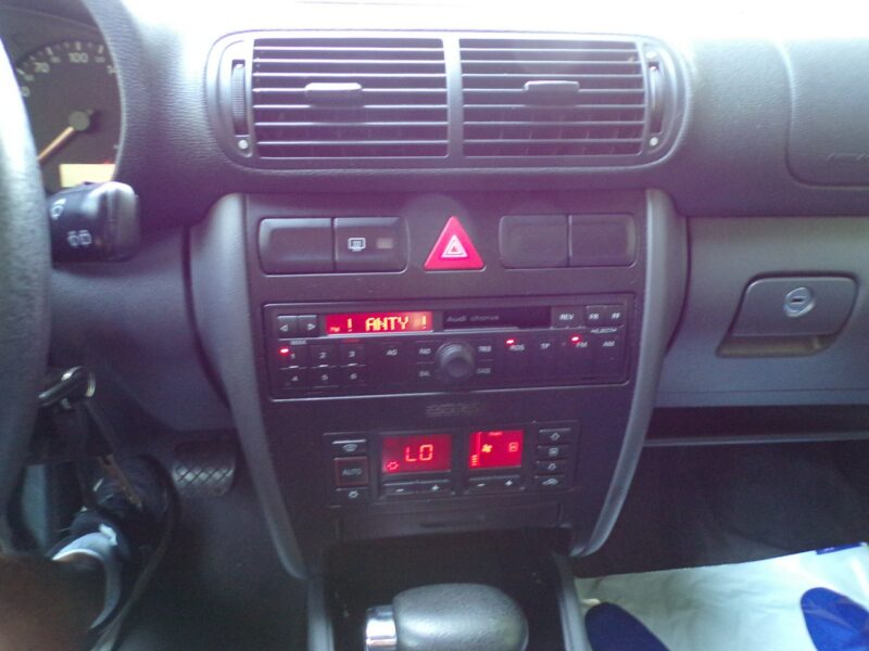 Audi A3 Klimatronic /Automat /1,6 /MPI /128000Km 8L (1996-2003)