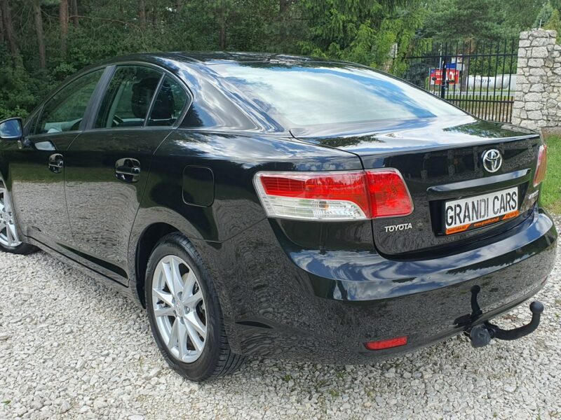 Toyota Avensis 1.8 16v 147KM # Climatronic # NAVI # Kamera # Super Stan !!! III (2009-)